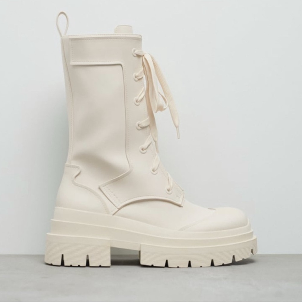 Zara Stylish Cream Women's Boots